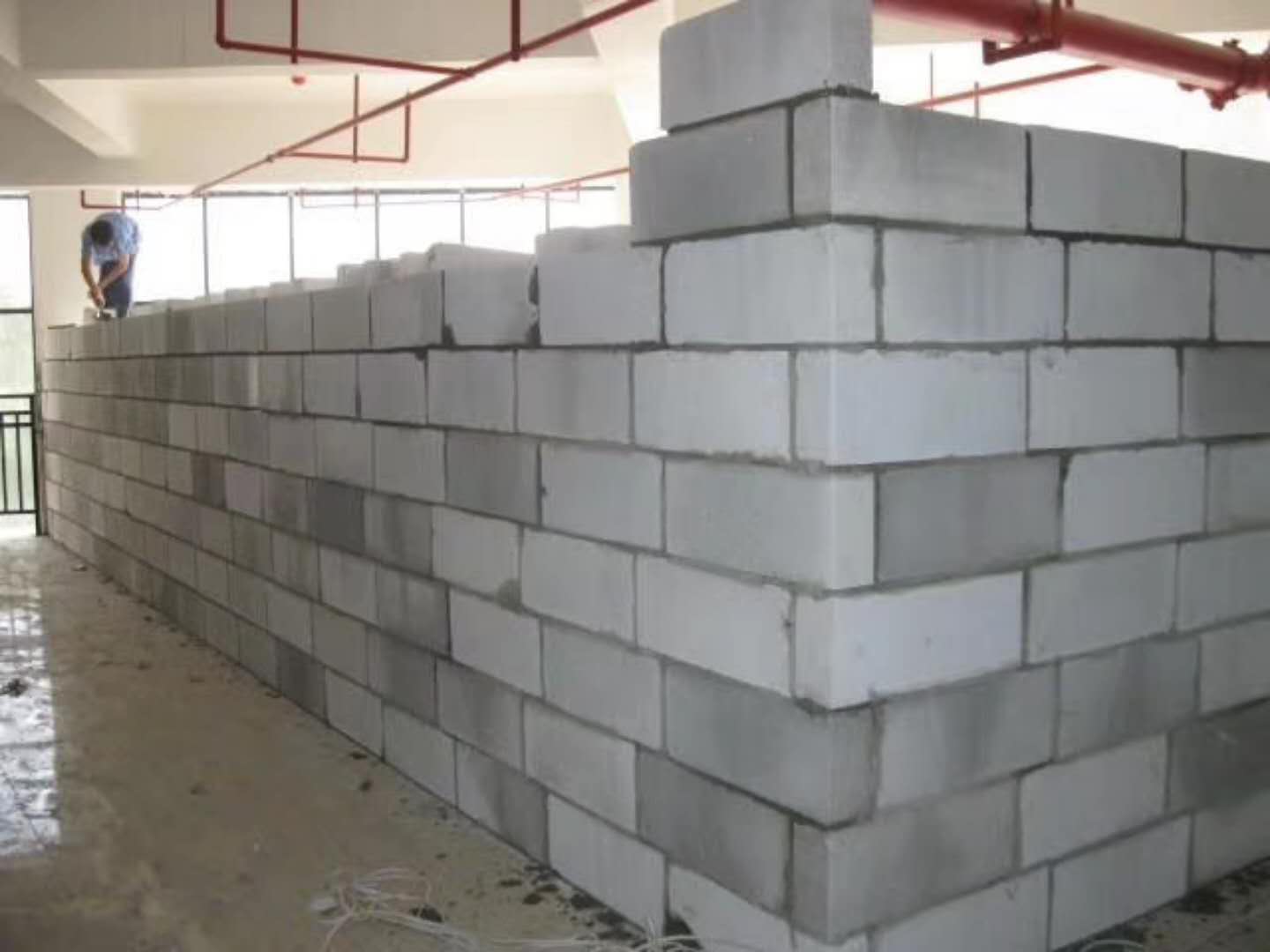 金凤蒸压加气混凝土砌块承重墙静力和抗震性能的研究